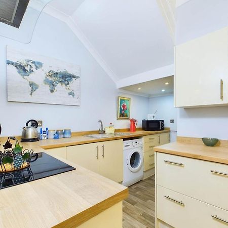 Loveliest Homes Paignton - Sea Front Location With Parking 외부 사진